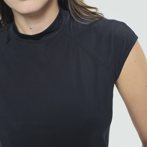 Dada Sport Totem Ladies Short Sleeve Training Shirt, Black
